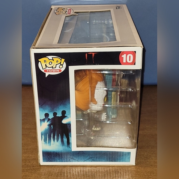 Funko Pop Towns-Demonic Pennywise+Funhouse - Picture 8 of 12